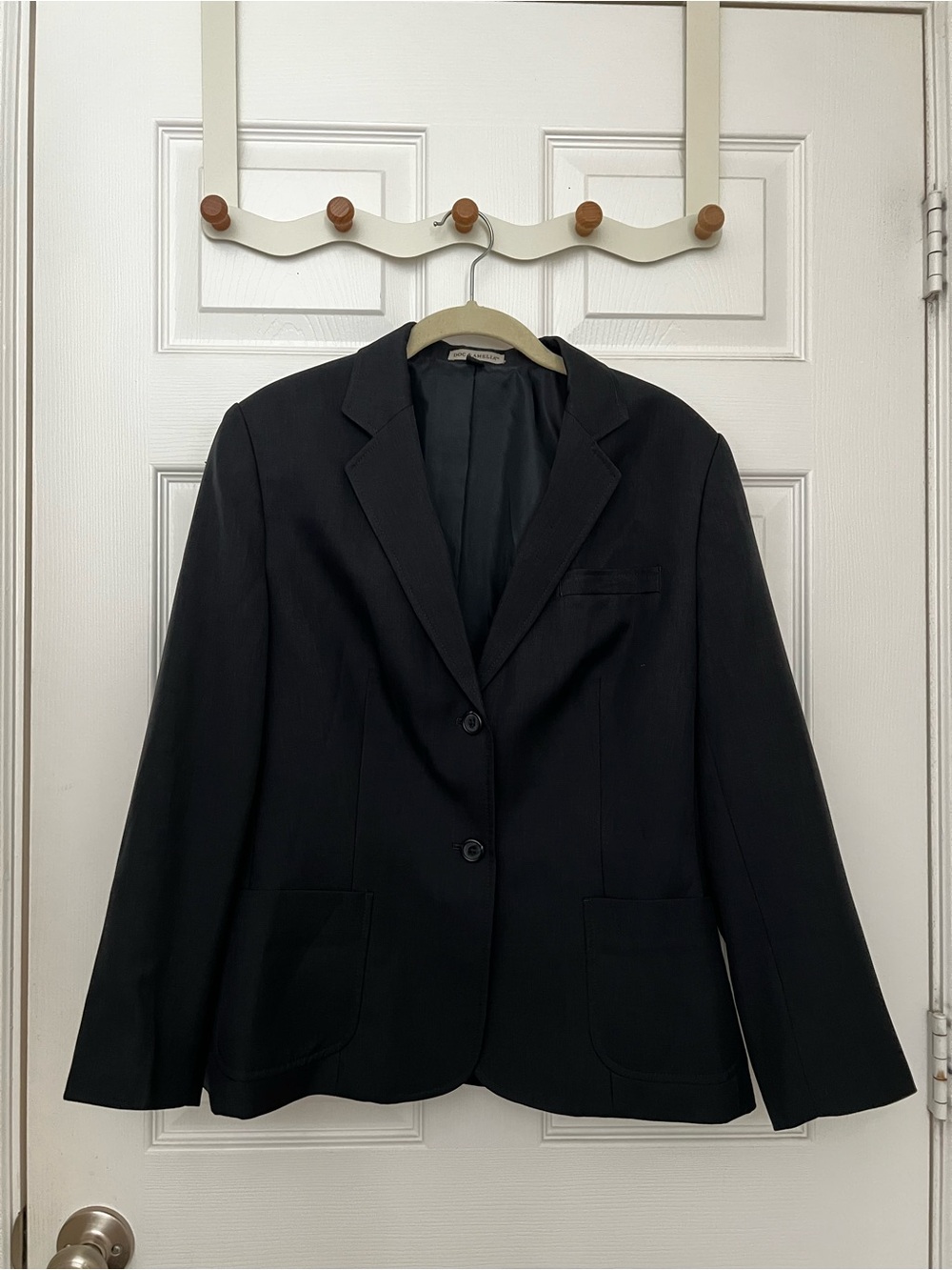 Women's Black Single-Breasted Blazer Jacket